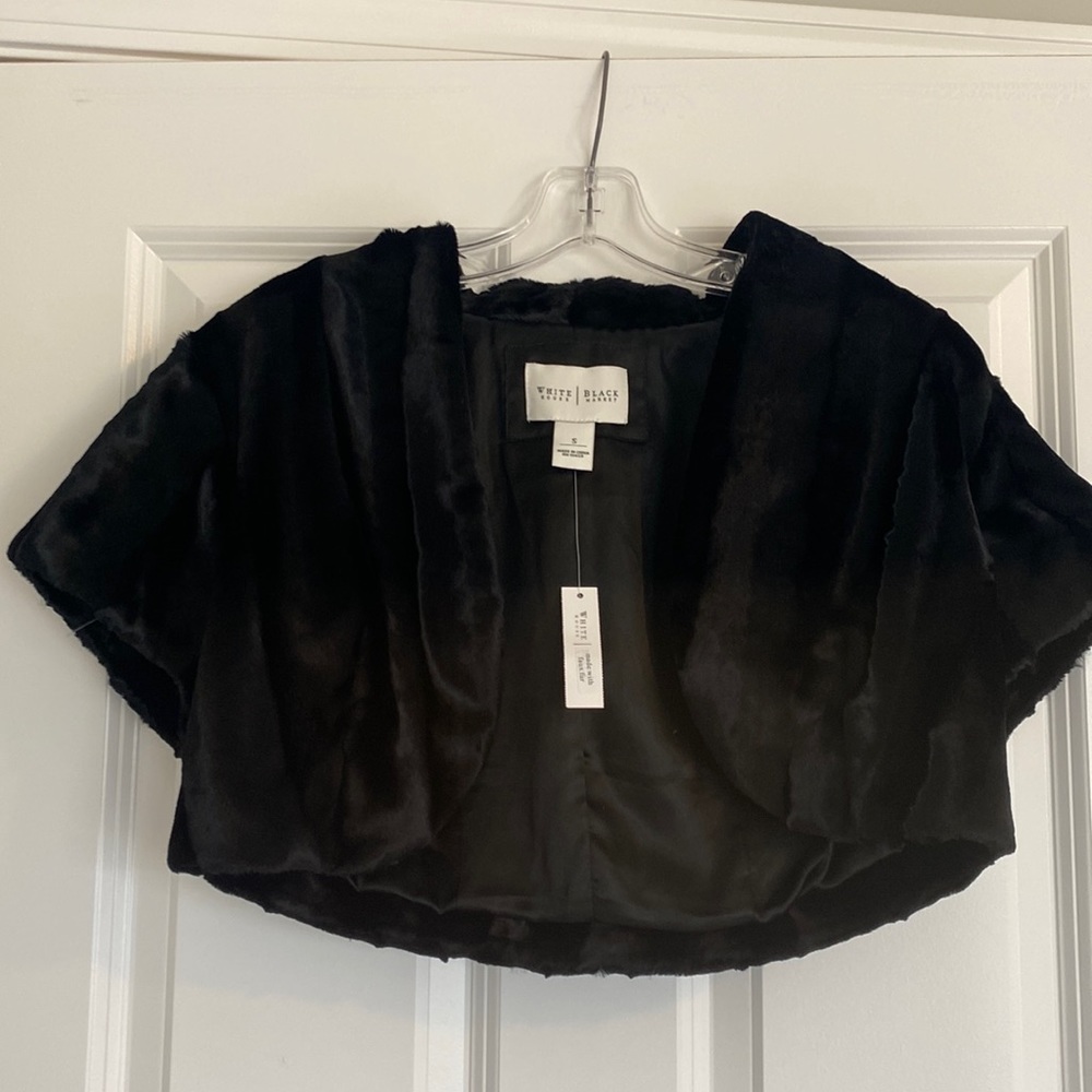 Black faux fur short sleeve shawl